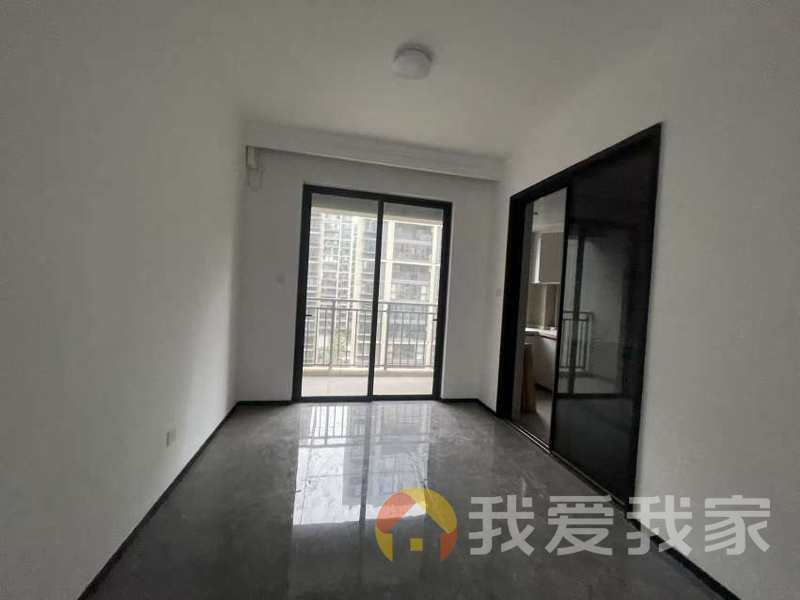 南昌我爱我家九龙湖新旅明樾府四房诚售，西站旁，双地铁，读九年制名校