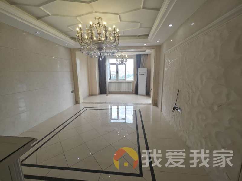 南昌我爱我家红谷滩名门世家小高层稀缺复式诚售，中心区，地铁好，读名校