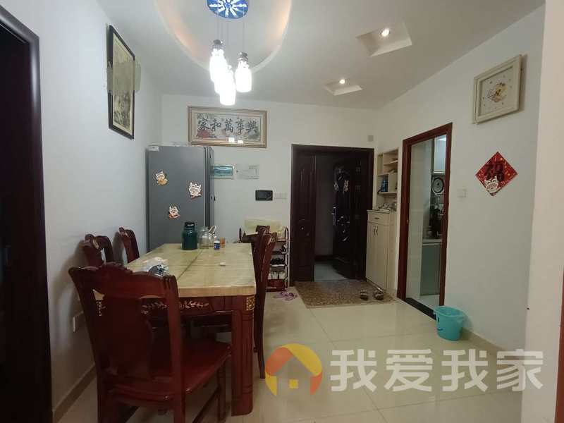 南昌我爱我家天祥棕榈湾 南北通透，采光好 装修好，环镜优美 近地铁 视野好，诚心出售