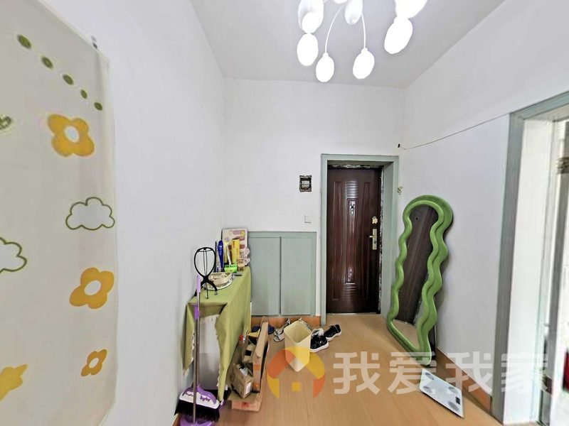 南昌我爱我家三经路113号制药厂宿舍北区 南北通透，采光好 近地铁 视野好，诚心出售