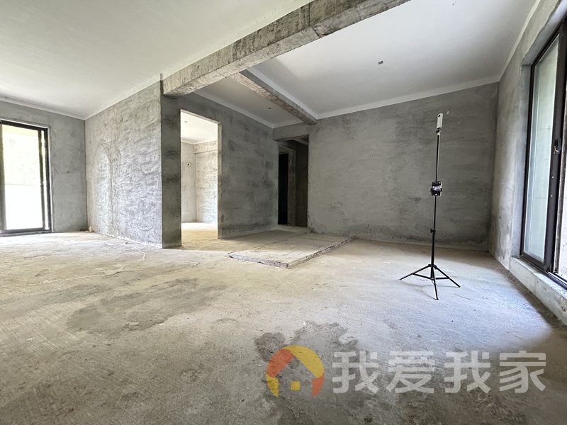 南昌我爱我家恒茂未来都会花园E区 南北通透，采光好 周边匹套完善，，出行方便