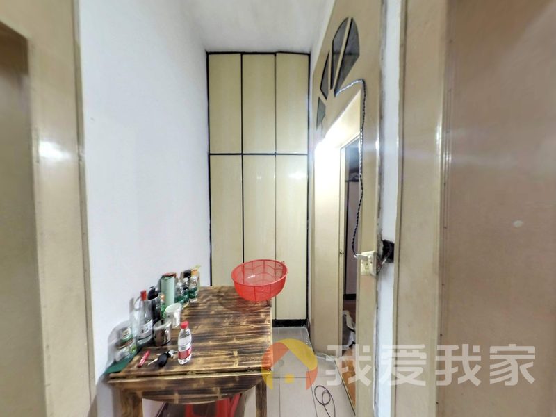 南昌我爱我家南齿宿舍（齿轮厂宿舍） 南北通透，采光好 装修好，环镜优美 视野好，诚心出售
