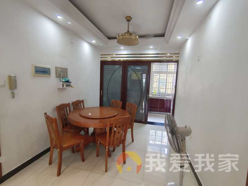 南昌我爱我家锦绣江南（中磊花园） 南北通透，采光好 装修好，环镜优美 视野好，诚心出售