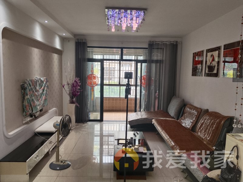 南昌我爱我家正荣大湖之都西水滨长岛 南北通透，采光好 近地铁 视野好，诚心出售