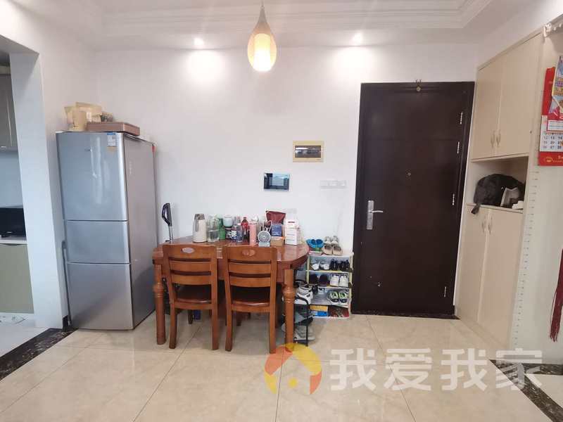 南昌我爱我家国贸天琴湾东区 南北通透，采光好 装修好，环镜优美 周边匹套完善，，出行方便