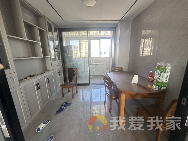 南昌我爱我家银河城白沙地 南北通透，采光好 装修好，环镜优美 近地铁 视野好，诚心出售