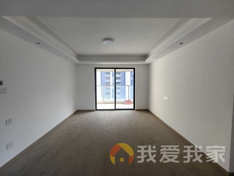 南昌我爱我家金地金茂九峯府（金雅澜庭） 南北通透，采光好 装修好，环镜优美 中间楼层