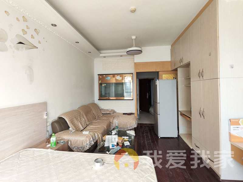 南昌我爱我家抚生路388号国金滨江 南北通透，采光好 装修好，环镜优美 中间楼层
