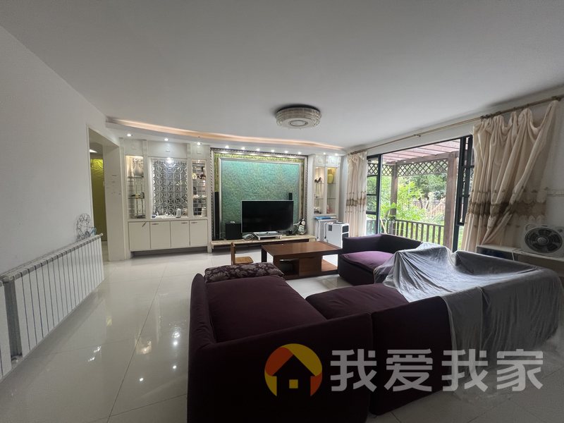 南昌我爱我家万科四季花城北区丹桂苑 南北通透，采光好 装修好，环镜优美 近地铁 视野好，诚心出售