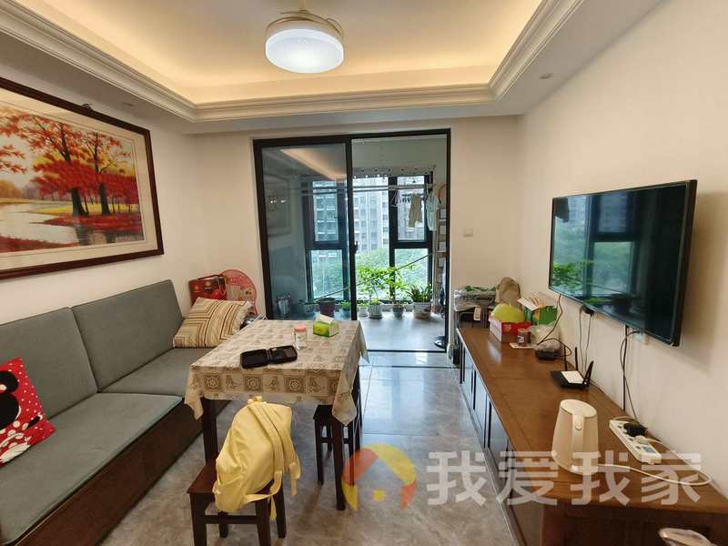 南昌我爱我家新城公馆（沙龙锦园） 南北通透，采光好 装修好，环镜优美 近地铁 周边匹套完善，，出行方便
