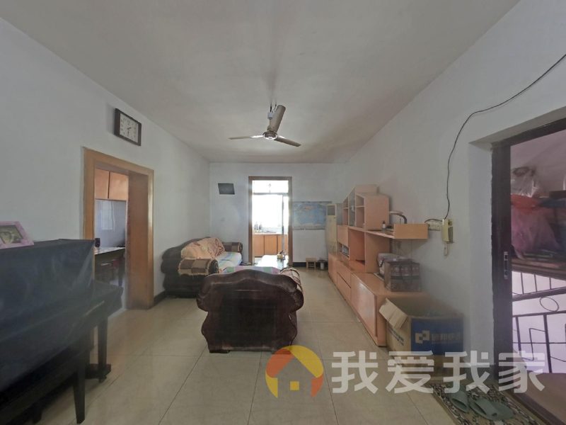 南昌我爱我家金球公寓 南北通透，采光好 装修好，环镜优美 视野好，诚心出售