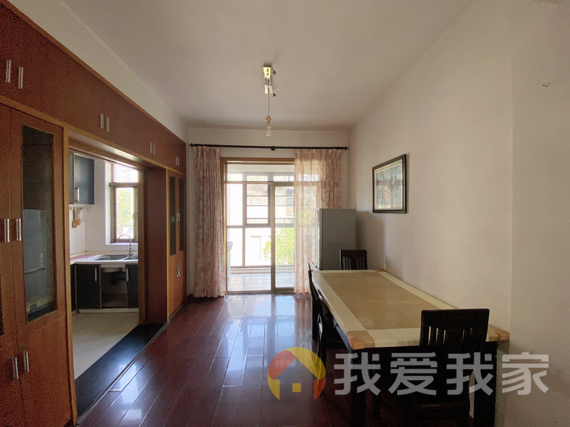 南昌我爱我家万达星城可园北区 南北通透，采光好 装修好，环镜优美 近地铁 视野好，诚心出售