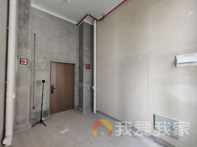 南昌我爱我家建发中粮朝阳九里 南北通透，采光好 中间楼层