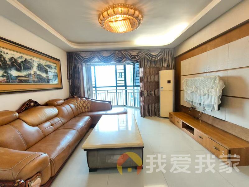 南昌我爱我家西雅图国际会馆 南北通透，采光好 装修好，环镜优美 近地铁 视野好，诚心出售