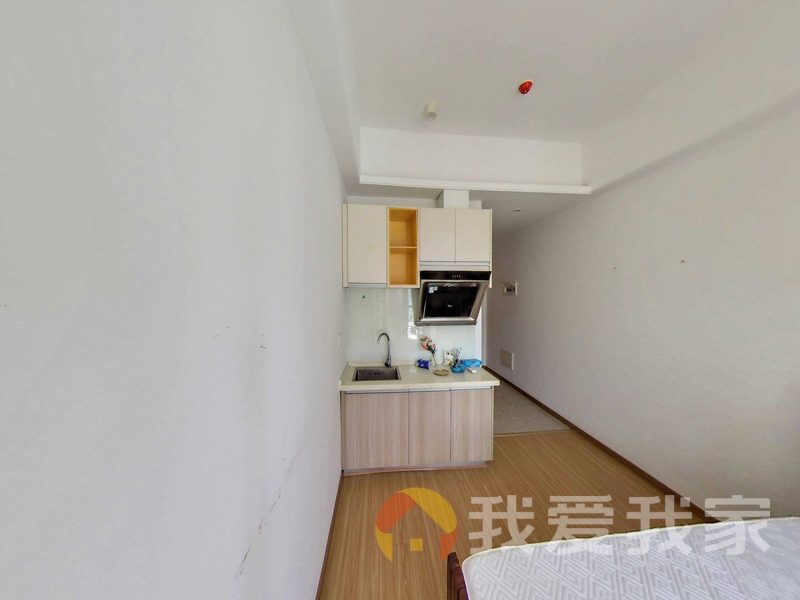 南昌我爱我家煌盛悦佳广场 南北通透，采光好 装修好，环镜优美 近地铁 中间楼层