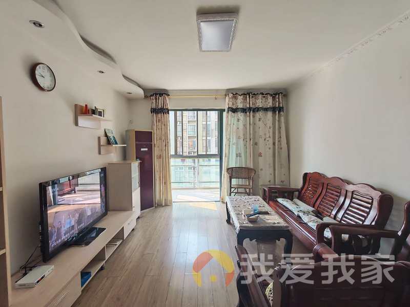 南昌我爱我家蓝天郡 南北通透，采光好 装修好，环镜优美 近地铁 周边匹套完善，，出行方便