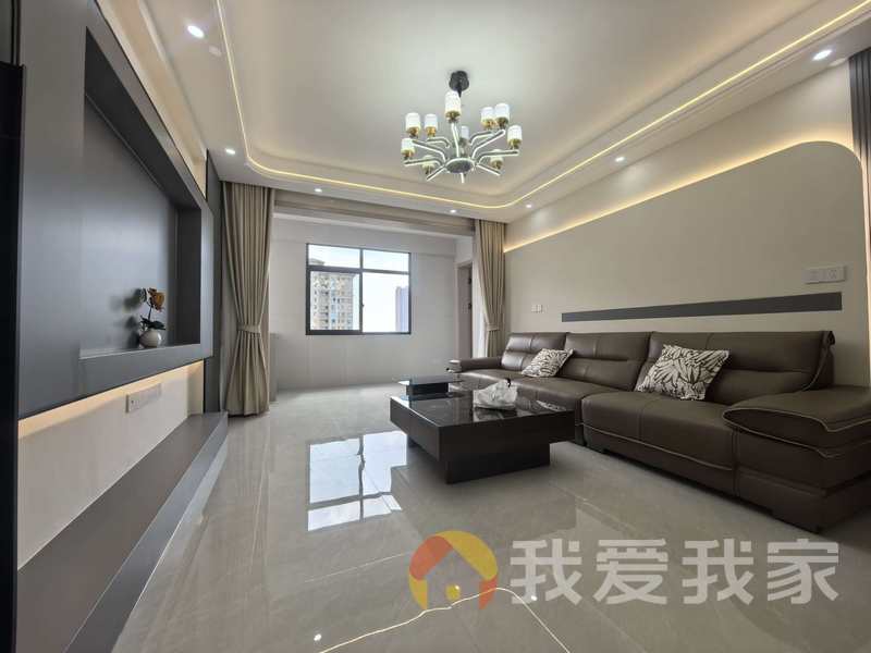 南昌我爱我家奥林匹克花园 南北通透，采光好 装修好，环镜优美 视野好，诚心出售