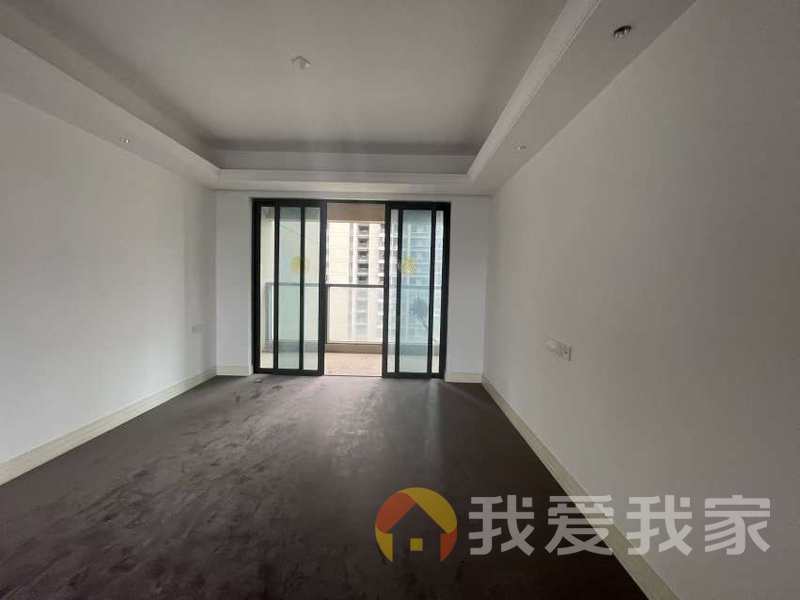南昌我爱我家新力东园 南北通透，采光好 装修好，环镜优美 中间楼层