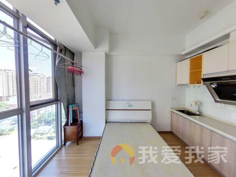 南昌我爱我家煌盛悦佳广场 南北通透，采光好 装修好，环镜优美 近地铁 中间楼层