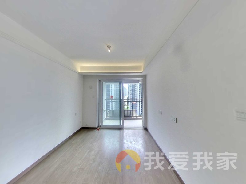 南昌我爱我家联发万科海上明月 南北通透，采光好 装修好，环镜优美 中间楼层