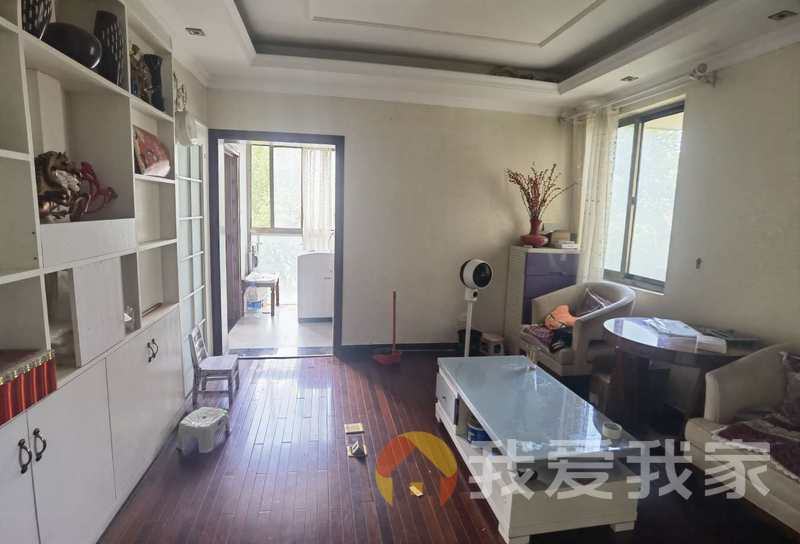 南昌我爱我家锦桂华庭 南北通透，采光好 装修好，环镜优美 近地铁 周边匹套完善，，出行方便