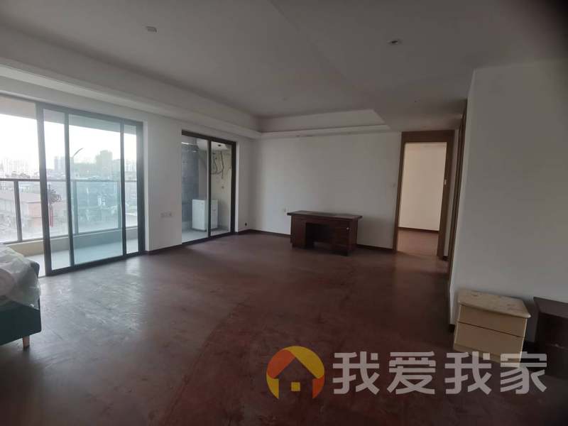 南昌我爱我家新力弘阳府 南北通透，采光好 装修好，环镜优美 近地铁 视野好，诚心出售