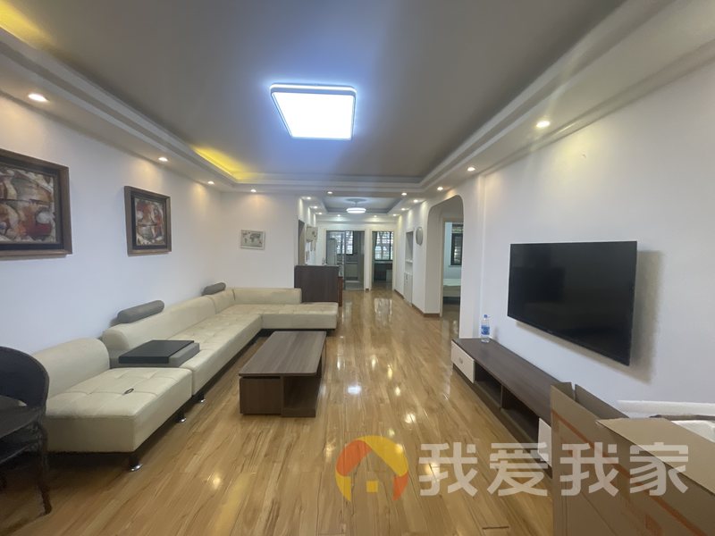 南昌我爱我家九里象湖城平海观澜 南北通透，采光好 装修好，环镜优美 周边匹套完善，，出行方便