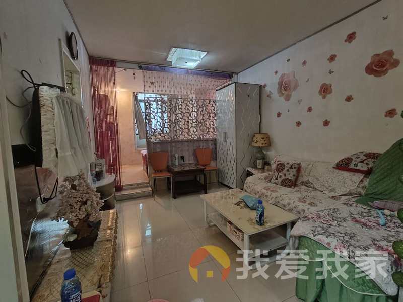 南昌我爱我家嘉德福公寓（胜利名座） 南北通透，采光好 近地铁 中间楼层