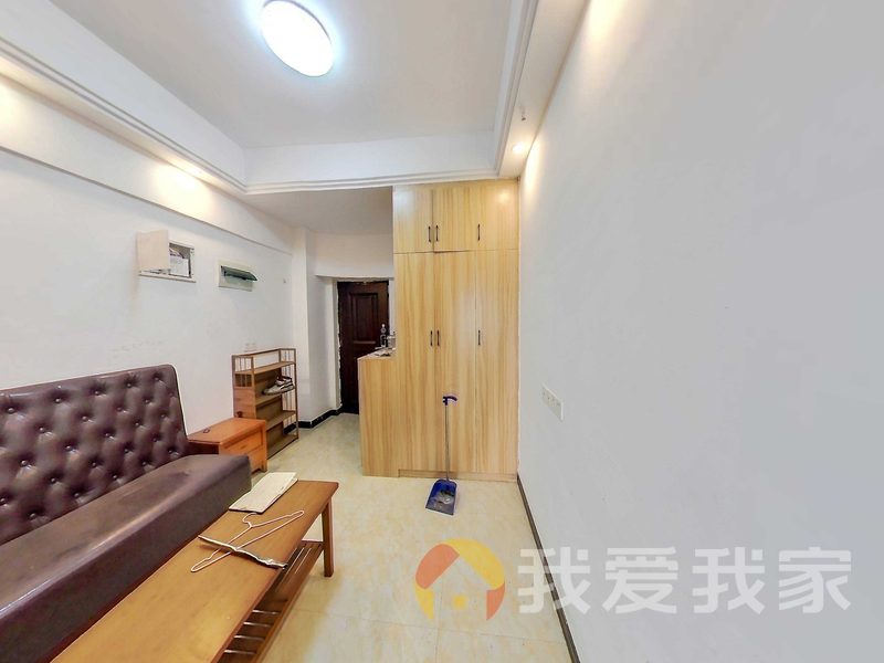 南昌我爱我家coco悦城 南北通透，采光好 装修好，环镜优美 视野好，诚心出售