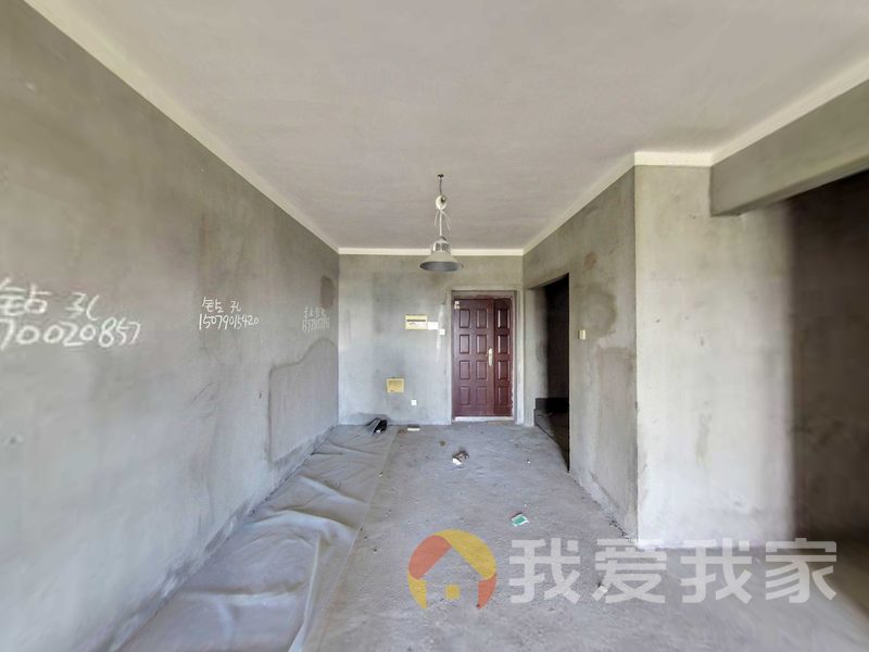 南昌我爱我家银亿上尚城四期 南北通透，采光好 视野好，诚心出售