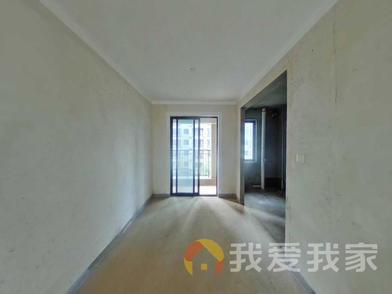 南昌我爱我家正荣华润玲珑府 南北通透，采光好 中间楼层