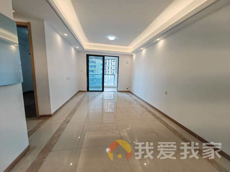南昌我爱我家力高雍湖国际 南北通透，采光好 装修好，环镜优美 近地铁 周边匹套完善，，出行方便
