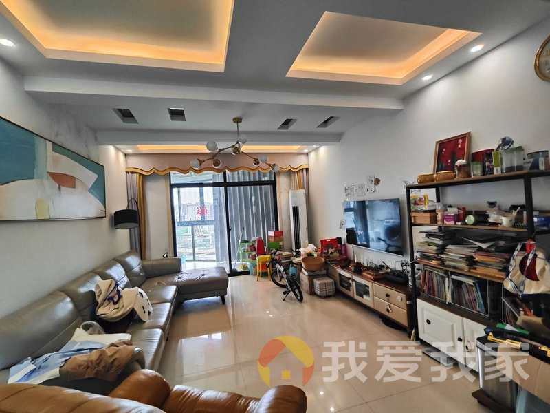 南昌我爱我家水榭尚都 南北通透，采光好 装修好，环镜优美 近地铁 视野好，诚心出售