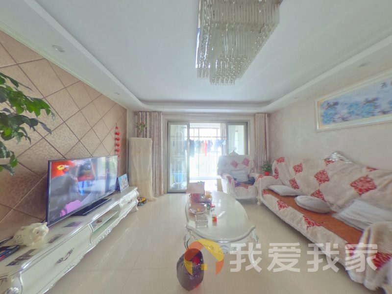 南昌我爱我家世纪风情二期 南北通透，采光好 装修好，环镜优美 近地铁 中间楼层
