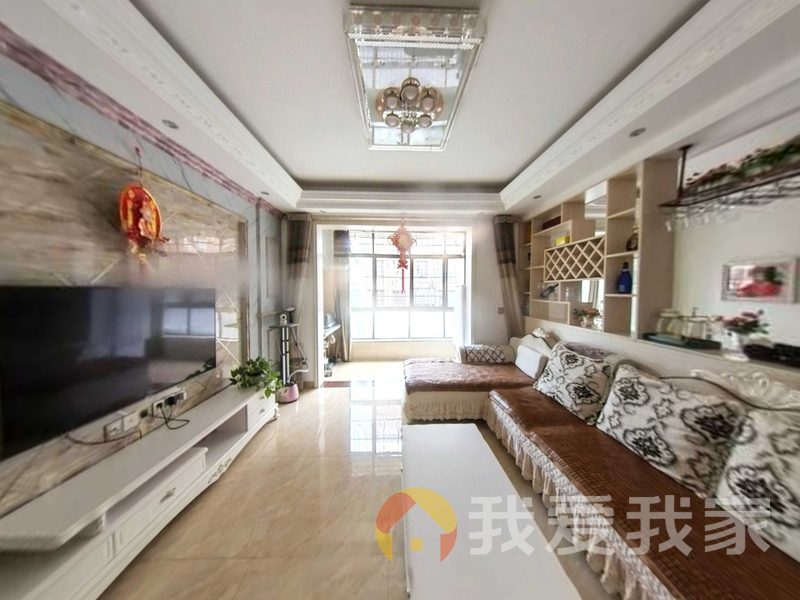 南昌我爱我家景城名郡洋房 南北通透，采光好 装修好，环镜优美 视野好，诚心出售