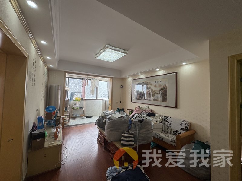 南昌我爱我家钦都豫景 南北通透，采光好 装修好，环镜优美 近地铁 视野好，诚心出售