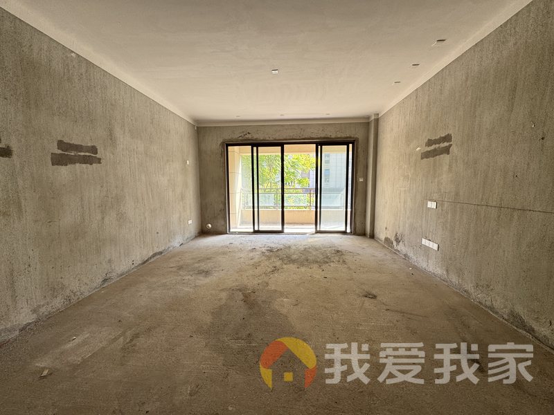 南昌我爱我家联发公园前（君澜小区） 南北通透，采光好 视野好，诚心出售