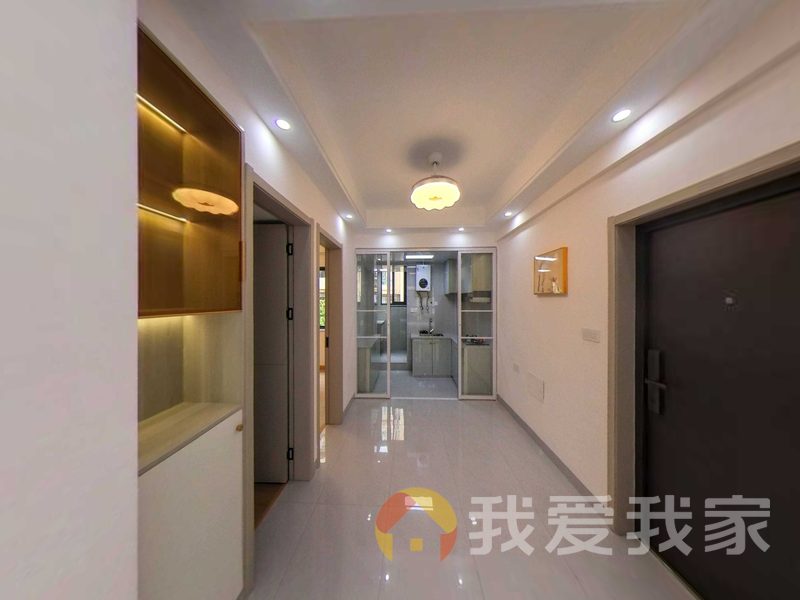 南昌我爱我家金嘉名筑 南北通透，采光好 装修好，环镜优美 中间楼层