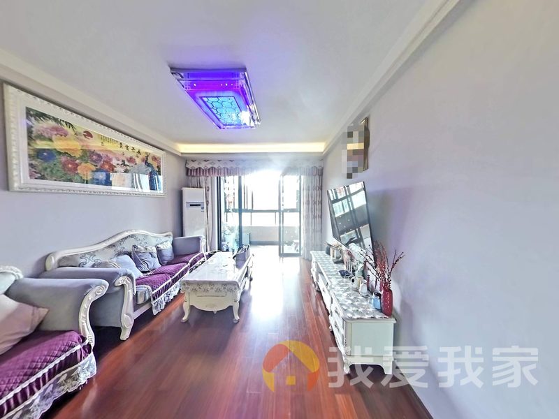 南昌我爱我家万科海上传奇 南北通透，采光好 装修好，环镜优美 视野好，诚心出售