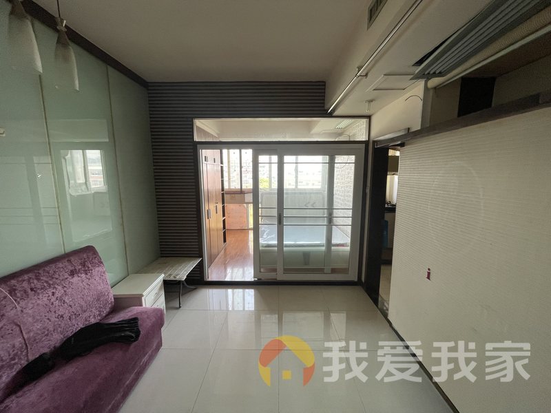 南昌我爱我家东方巴黎 南北通透，采光好 装修好，环镜优美 近地铁 周边匹套完善，，出行方便