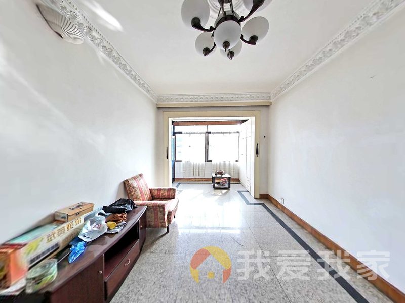 南昌我爱我家东湖区育新路 南北通透，采光好 近地铁 视野好，诚心出售