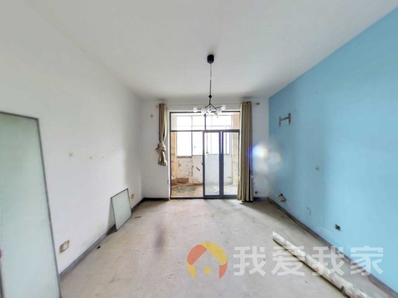 南昌我爱我家名门世家二期 南北通透，采光好 近地铁 中间楼层