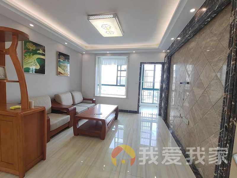 南昌我爱我家南昌居住主题公园枫林美庐 南北通透，采光好 装修好，环镜优美 视野好，诚心出售