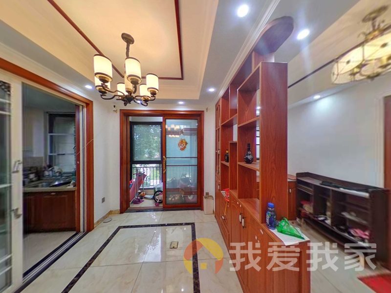 南昌我爱我家保利心语 南北通透，采光好 装修好，环镜优美 视野好，诚心出售