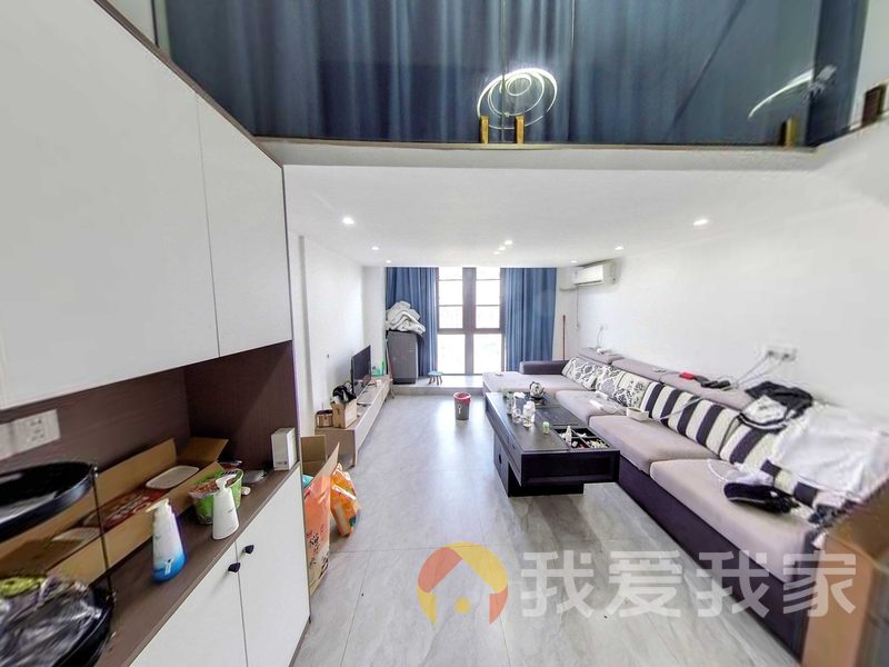南昌我爱我家九悦广场 南北通透，采光好 装修好，环镜优美 近地铁 视野好，诚心出售