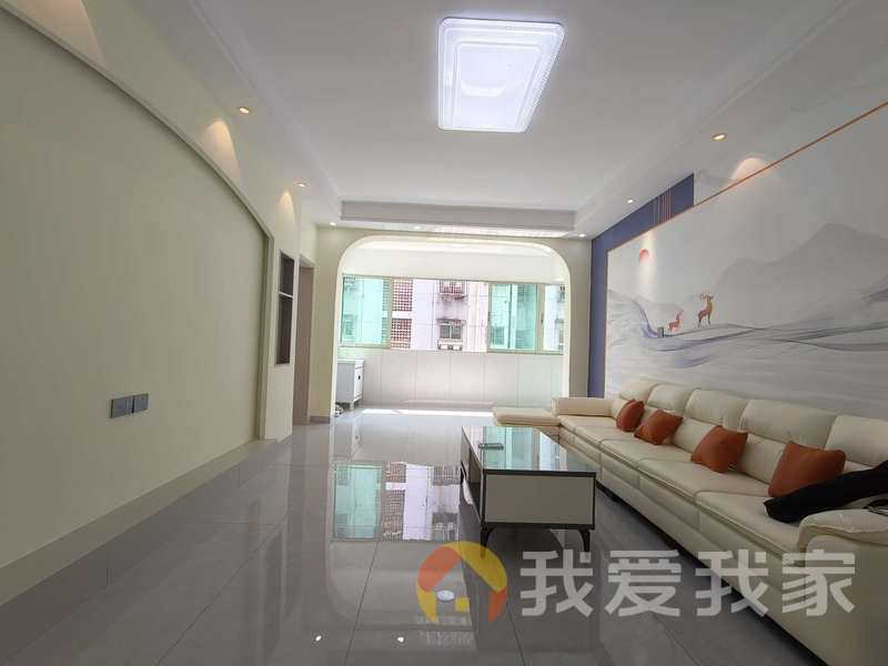 南昌我爱我家新建区兴华路 南北通透，采光好 装修好，环镜优美 视野好，诚心出售