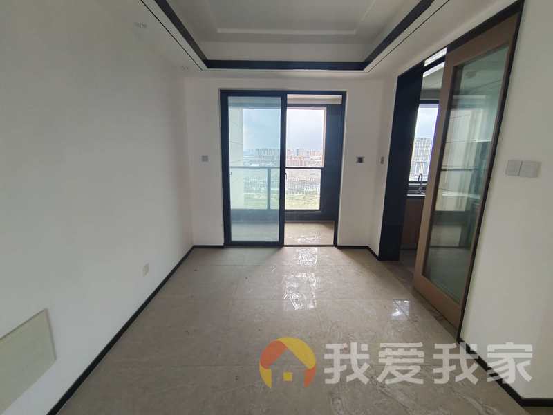 南昌我爱我家红星中奥广场 南北通透，采光好 装修好，环镜优美 视野好，诚心出售