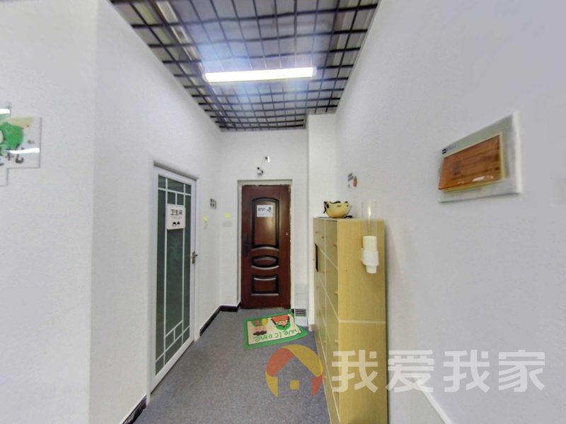 南昌我爱我家世纪万象广场 南北通透，采光好 装修好，环镜优美 中间楼层