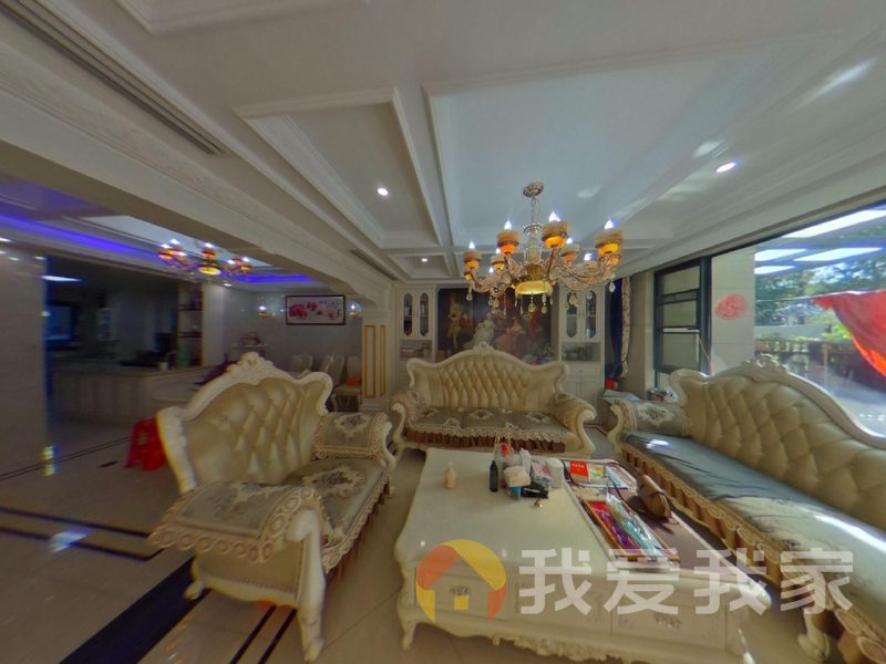 南昌我爱我家绿地玫瑰城 南北通透，采光好 装修好，环镜优美 视野好，诚心出售