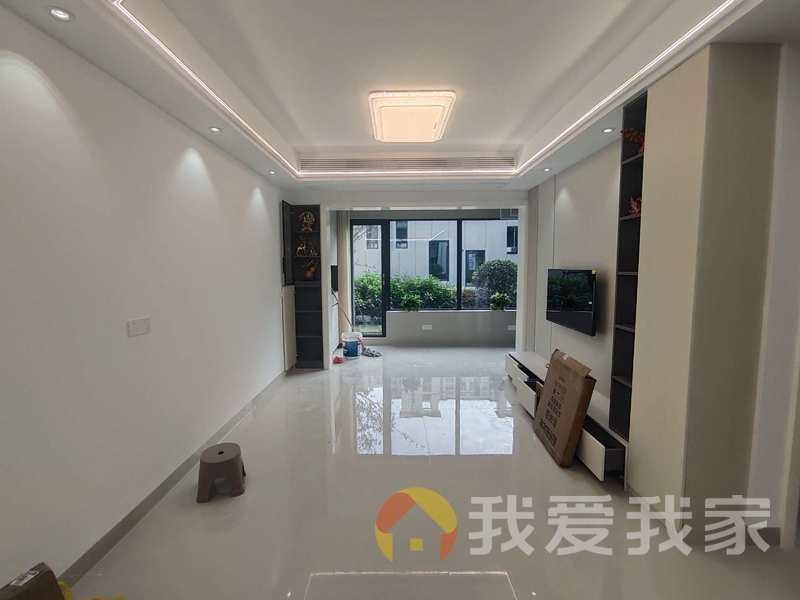 南昌我爱我家绿都观澜府北苑 南北通透，采光好 装修好，环镜优美 周边匹套完善，，出行方便